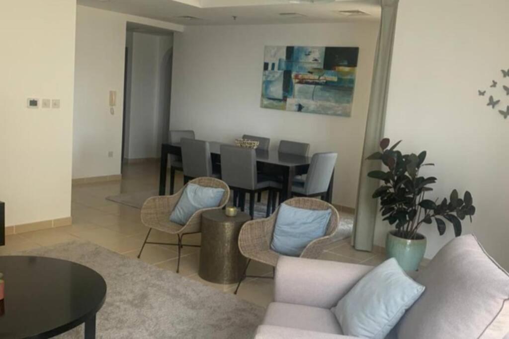 Beautiful Apartment With Amazing Sea Views Dubaj Zewnętrze zdjęcie
