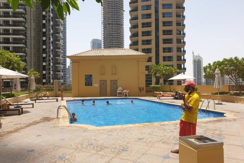 Beautiful Apartment With Amazing Sea Views Dubaj Zewnętrze zdjęcie