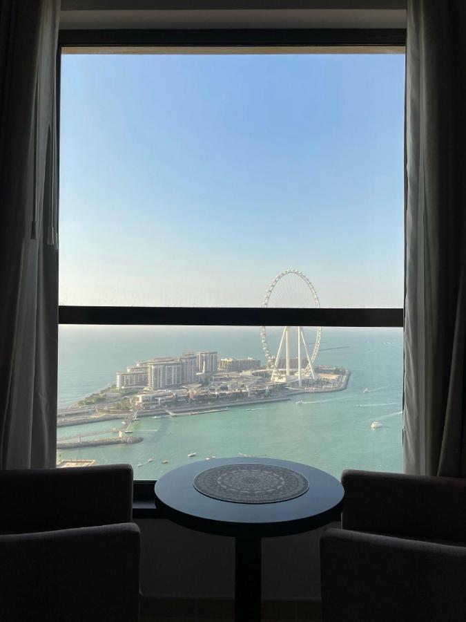 Beautiful Apartment With Amazing Sea Views Dubaj Zewnętrze zdjęcie